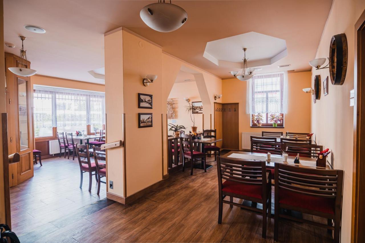 Hotel Krajka**** Vamberk 外观 照片